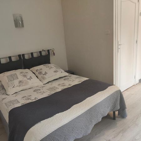 Suite Privee Avec Vue Sur Le Jardin Douai Luaran gambar