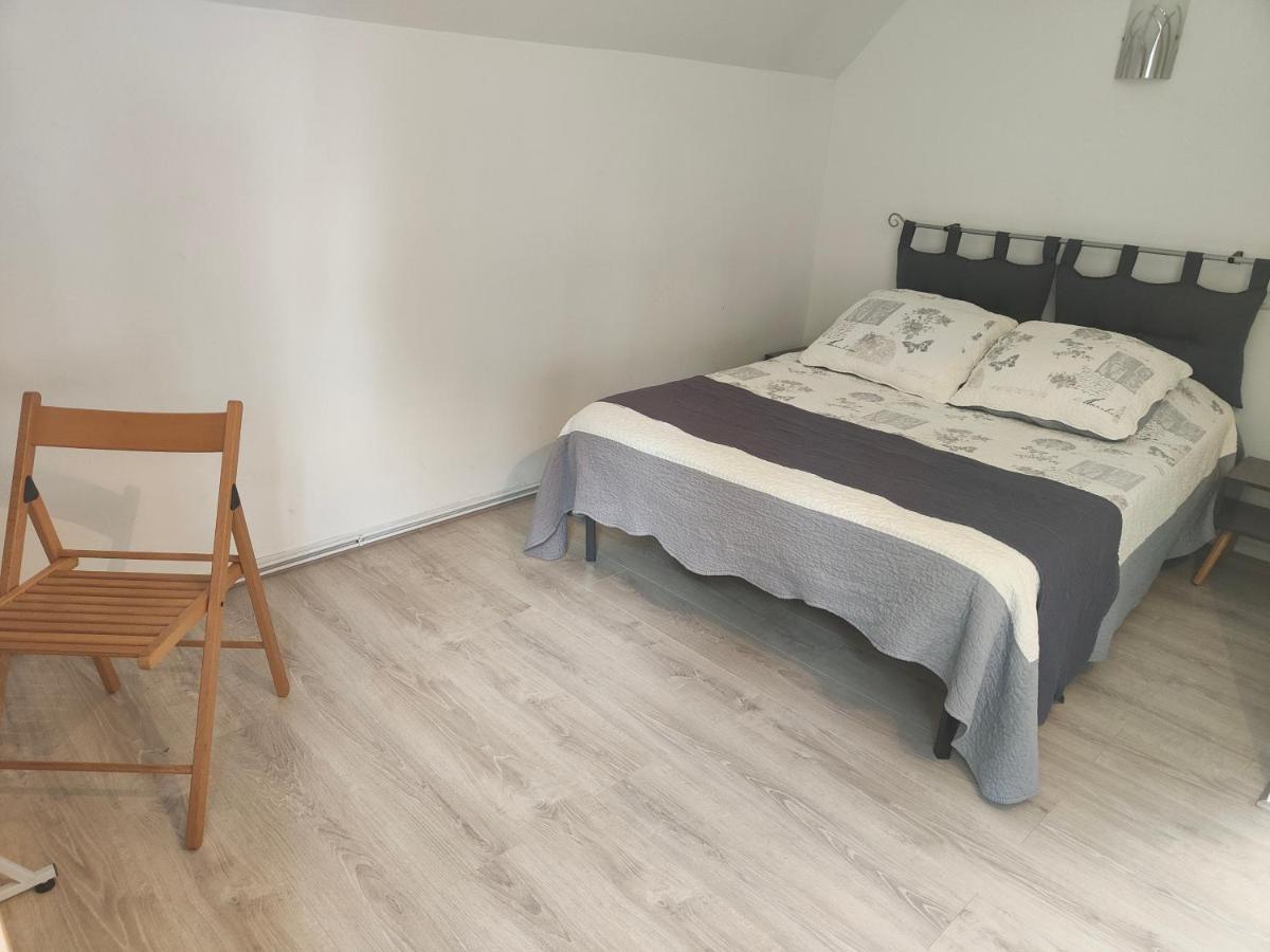 Suite Privee Avec Vue Sur Le Jardin Douai Luaran gambar